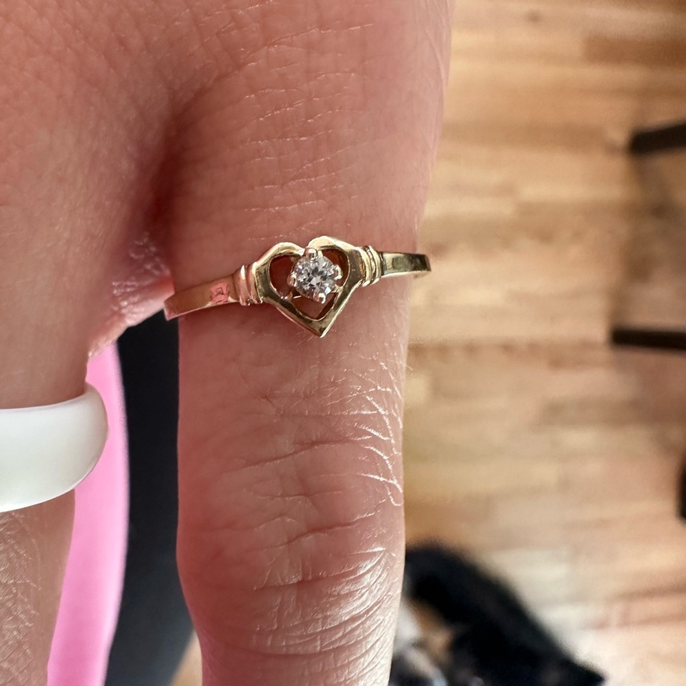 Heart ring